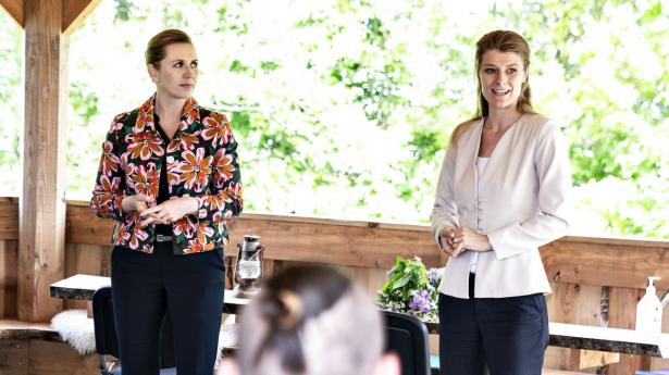 Statsminister Mette Frederiksen (tv.) og Ane Halsboe-Jørgensen. Arkivfoto: Henning Bagger/Ritzau Scanpix