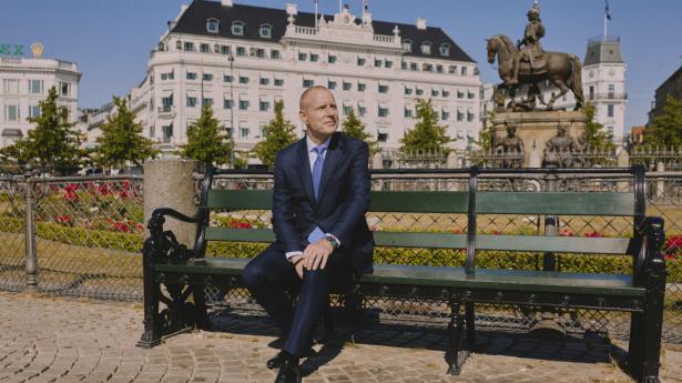 Michael Strøbæk er formand for den globale investeringskomité i Credit Suisse, der rådgiver om investeringer for i alt 800 mia. schweizerfranc. Foto: Jonas Pryner Andersen