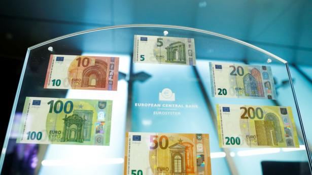 Især tyskerne er glade for eurosedlerne, men ECB planlægger nu en digital udgave. Arkivfoto: Kai Pfaffenbach/Reuters/Ritzau Scanpix