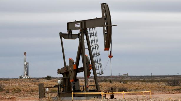 Onsdag nåede prisen på den europæiske referenceolie, Brent, over 75 dollar for en tønde for første gang siden 2. august, mens også prisen på den amerikanske WTI-olie steg.
De stigende priser var godt nyt for de amerikanske olieselskaber, der sluttede onsdagen med pæne plusser. Arkivfoto: Nick Oxford/Reuters/Ritzau Scanpix
