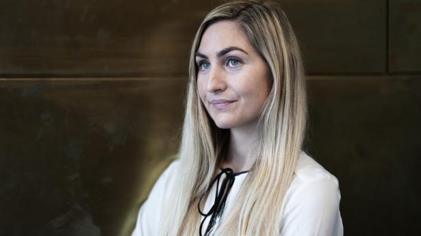 Nicole Mørck, Devoteam, arrangerer hver måned to firmadage, der bruges til onboarding af nye medarbejdere og til at cementere den særlig kultur i virksomheden. Alle medarbejdere deltager. Foto: Anne-Dorthe Søgaard Jensen