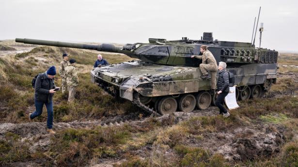 Forsvarets nye Leopard 2 A7-kampvogn vises frem i Oksbøl i 2021. Arkivfoto: Henning Bagger/Ritzau Scanpix