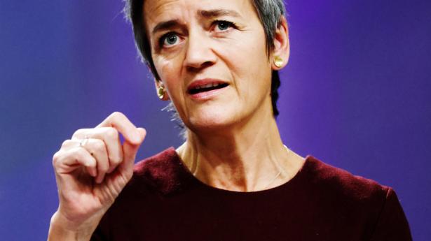 Den danske konkurrencekommissær Margrethe Vestager åbner for mere målrettet statsstøtte i EU, f.eks. til at støtte den grønne og digitale omstilling og til at styrke produktionen af mikrochip. Foto: Yves Herman/Reuters/Ritzau Scanpix