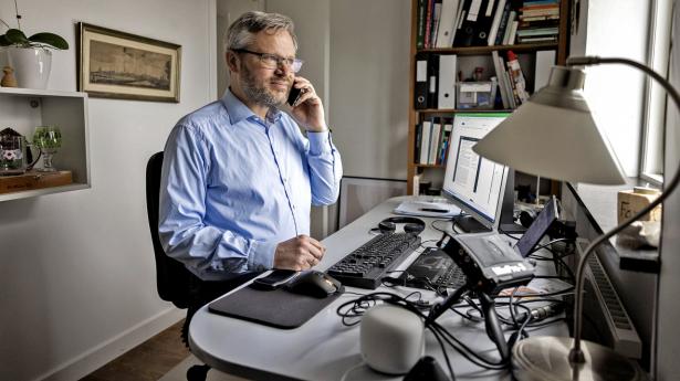 Danske Bank og cheføkonom Las Olsen har tirsdag sendt en frisk prognose for dansk økonomi på gaden. Arkivfoto: Simon Fals
