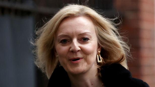 Udenrigsminister i Storbritannien Liz Truss mødes torsdag i Moskva med sin kollega, Sergei Lavrov. Arkivfoto: Hannah McKay/Reuters/Ritzau Scanpix