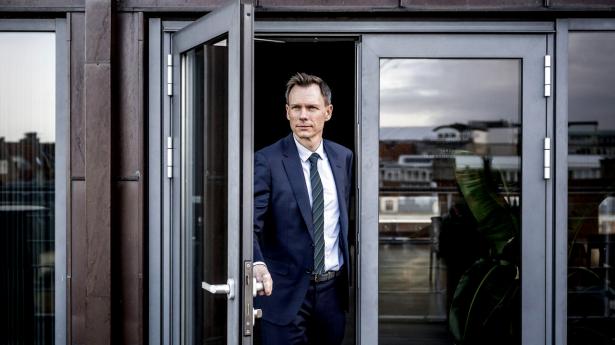 Helt almindelige danskeres opsparing vil blive ramt, påpeger Kent Damsgaard, adm. direktør for Forsikring & Pension. Arkivfoto: Thomas Lekfeldt/Ritzau Scanpix