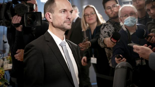 “Min opfordring til regeringen er, at vi får støvet skattelovgivningen for bestyrelseshonorarer af,” skriver Mona Juul (K). Arkivfoto: Liselotte Sabroe/Ritzau Scanpix