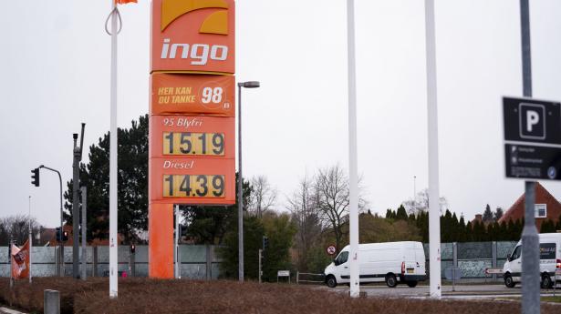 Det er i høj grad prisstigninger på brændstof og fødevarer, der trækker inflationen op Arkivfoto: Liselotte Sabroe/Ritzau Scanpix