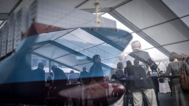 Målt på indtjening er A.P. Møller-Mærsk-aktierne de absolut billigste aktier i C25-indekset. På selskabets ordinære generalforsamling i sidste uge blev et rekordhøjt udbytte til aktionærerne samtidig stemt igennem. Arkivfoto: Mads Claus Rasmussen/Ritzau Scanpix