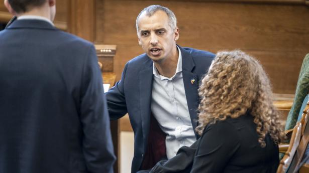 Rosa Lund (EL) og udlændinge- og integrationsminister Mattias Tesfaye (S). Foto: Mads Claus Rasmussen/Ritzau Scanpix