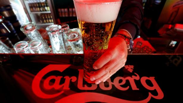 Den danske bryggerikæmpe skal have ny kommunikationschef. Alexander Demianchuk/Reuters/Ritzau Scanpix