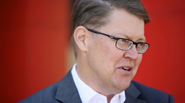 “Vores strategi er at bruge grøn strøm og fremover konvertere kul, koks og naturgas til grøn strøm,” siger Jens Birgersson, der er adm. direktør i Rockwool. Arkivfoto: Philip Davali/Ritzau Scanpix