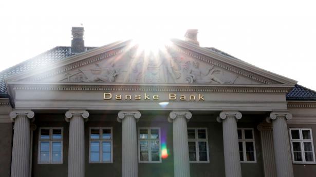 Med et markant højere renteniveau slipper Danske Invest, en del af Danske Bank-koncernen, for at bekymre sig om, hvorvidt det forventede afkast er over eller under nul for en række investeringsfonde. Arkivfoto: Jacob Gronholt-Pedersen/Reuters/Ritzau Scanpix