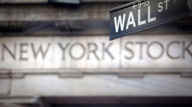 Wall Street er halvvejs i torsdagens aktiehandel, og stemningen er generelt negativ. Arkivfoto: Carlo Allegri/Reuters/Ritzau Scanpix
