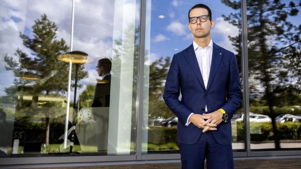 Jacob Aarup-Andersen vinker snart farvel til ISS for at blive topchef i Carlsberg.