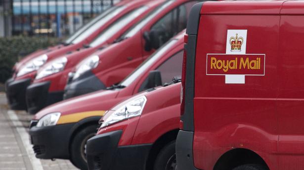 Det britiske postselskab Royal Mail styrtdykkede i indekset, efter et årsregnskab hvor den justerede driftsindtjening for året ramte under analytikernes estimat. Arkivfoto: Justin Tallis/AFP/Ritzau Scanpix
