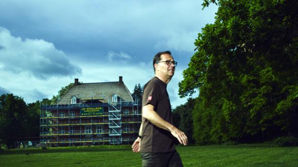 Andreas Karberg renoverer Lollands svar på Eremitage-slottet og grundlægger ny musik festivalfestival. Foto: Magnus Møller.