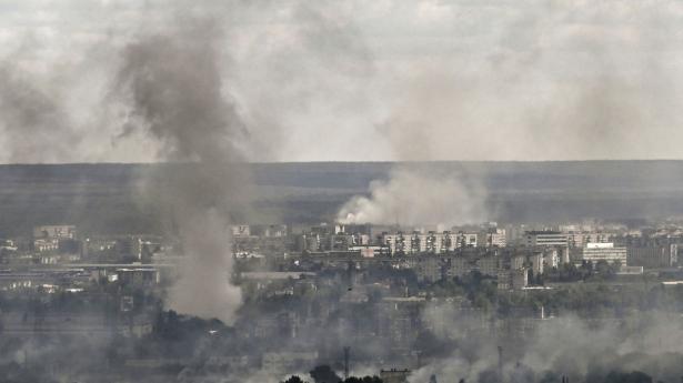 Der er intense kamp i byen Sjevjerodonetsk, der kan blive nøglen til at få kontrol med Donbas-regionen. Foto: Aris Messinis/AFP/Ritzau Scanpix.
