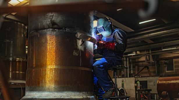 Industrivirksomheder i Europa og USA kan meget vel gå svære tider i møde, mener økonomer. Arkivfoto: Robert Attermann