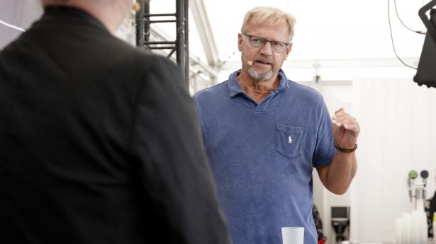 I løbet af et år vil Lars Mørch være i stand til at indtræde i direktionen. Det var meldingen fra Jyske Banks nuværende direktør Anders Dam på årets Folkemøde. Foto: Walther Bølge