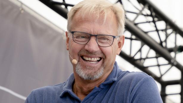 Anders Dam kan glæde sig over gode tider i samfundet, der smitter af på Jyske Bank. Arkivfoto: Walther Bølge