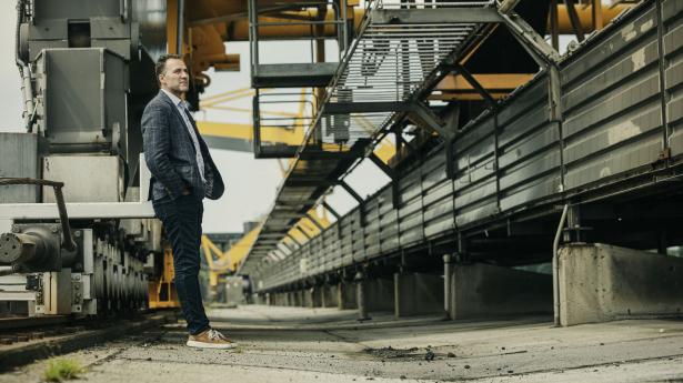 Havnedirektør Henrik Thyrkjær vil gøre Aabenraa Havn til et knudepunkt for grønt brændstof. Foto: Robert Attermann