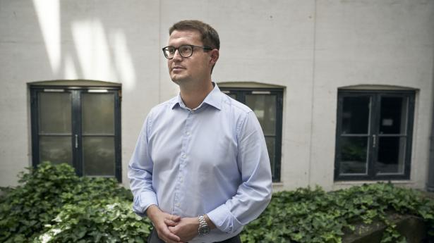 Indenrigs- og boligminister Christian Rabjerg Madsen (S) præsenterer den politiske aftale, som lægger et loft på huslejestigninger de næste to år i private lejeboliger. Arkivfoto: Niels Ahlmann Olesen/Ritzau Scanpix