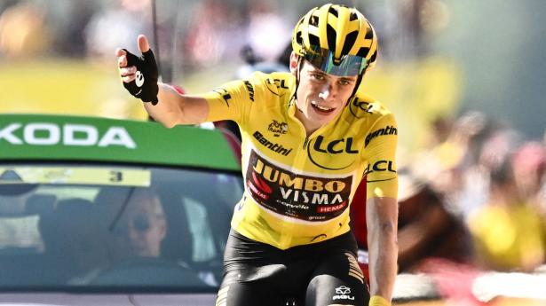 Jonas Vingegaard vinder vigtig bjergetape på det mytiske bjerg Hautacam og udbygger sin samlede føring. Foto: Marco Bertorello/AFP/Ritzau Scanpix