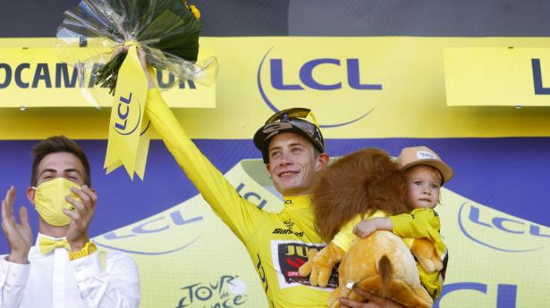 Jonas Vingegaard er millimeter fra den samlede sejr i Tour de France. Foto: Gonzalo Fuentes/Reuters/Ritzau Scanpix