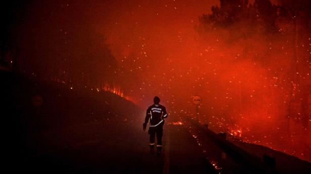 En brand i naturparken Serra de Estrela i Portugal er blusset op flere gange de seneste uger. Foto: Patricia De Melo Moreira/AFP/Ritzau Scanpix