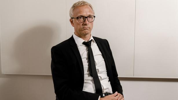 Konkursadvokat hos Bruun & Hjejle Henrik Selchau Poulsen har været kurator på to store fakturafabrikker, der dækker over formodet hvidvask af over en halv mia. kr. "Det er joi ekstremt høje tal", siger han. Foto: Esther Kofoed Sørensen