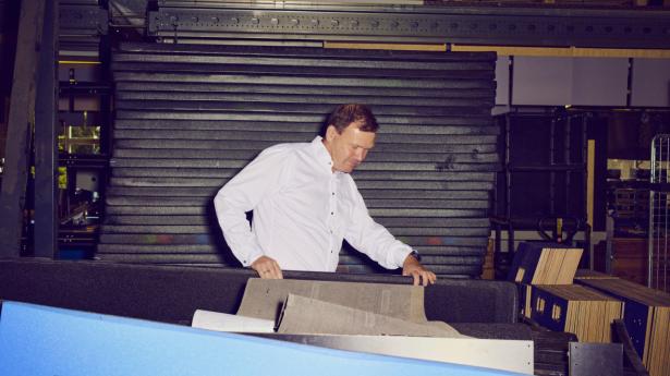 Keld Seerup står bag virksomheden Flightcases International, som netop har lagt et millionlån om. Foto: Thomas Nielsen