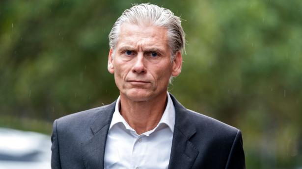 Thomas Borgen, tidligere topchef i Danske Bank, ses her på vej til retten i Lyngby, hvor en række investorer kræver et milliardbeløb i erstatning for fald i aktiekursen i kølvandet på hvidvasksagen. Arkivfoto: Ida Marie Odgaard/Ritzau Scanpix