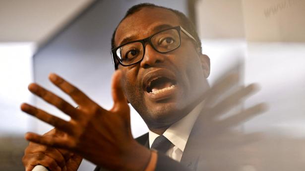 Den britiske finansminister Kwasi Kwarteng læsser nu ansvaret for markedskaos over på centralbanken. Arkivfoto: Oli Scarff/AFP/Ritzau Scanpix