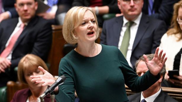 Den britiske leder Liz Truss kan være på vej til at skrue på sin økonomiske politik, skriver Bloomberg. Arkivfoto: Jessica Taylor/AFP/Ritzau Scanpix