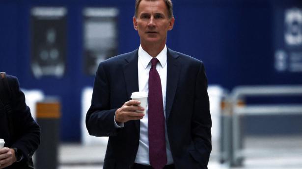 Den nye britiske finansminister, Jeremy Hunt, vil muligvis hæve beskatningen af bankernes overskud fra 27 pct. til 33 pct. Arkivfoto: Henry Nicholls/Reuters/Ritzau Scanpix