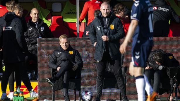 FCN har overraskende erstattet sin cheftræner, Flemming Pedersen, med hans 33-årige assistent, Johannes Hoff Thorup. Arkivfoto: Martin Sylvest/Ritzau Scanpix