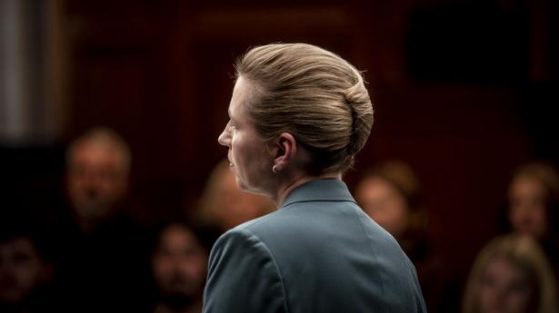 Mette Frederiksen åbnede allerede i starten af september en “løndiskussion”. Nu kommer Socialdemokratiet med deres bud på en indsprøjtning til den offentlige sektor. Arkivfoto: Mads Claus Rasmussen/Ritzau Scanpix