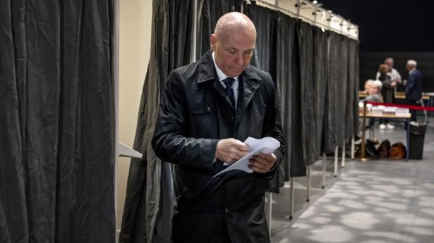 Søren Gade vidste næppe, at posten som formand for Folketinget lå i kortene, da han afgav sin stemme ved folketingsvalget. Arkivfoto: Morten Stricker/Ritzau Scanpix