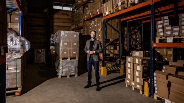 Erick Thürmer, ejerleder i Thürmer Tools, er netop blevet mødt med et krav fra en kunde om at lempe betalingsvilkårene drastisk. Foto: Simon Fals