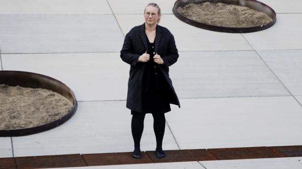 Christine Nordam ville gøre op med den konsulentbranche, hun kom fra. Hun vil skabe en god arbejdsplads, hvor medarbejderne nærmest fik det, de bad om. Men hun kunne ikke selv finde sig til rette i deres krav. Foto: Brage Borup