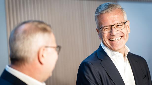 En glad Vincent Clerc – topchef for Mærsk fra nytår. Han afløser Søren Skou, der hævder at Clerc var hans første ansættelse. Foto: Emil Helms/Ritzau Scanpix