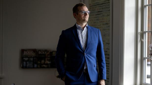 Stigende krav til rapportering fra flere sider giver virksomheder som Carlsberg behov for specialister, fortæller bæredygtighedschef Simon Boas Hoffmeyer. Foto: Simon Fals