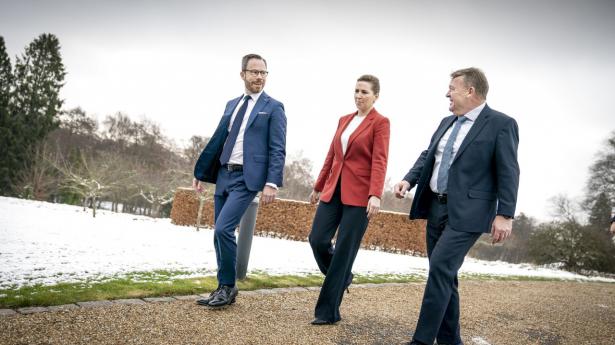 Mette Frederiksen (S), Jakob Ellemann-Jensen (V) og Lars Løkke Rasmussen (M) er gået sammen om at danne en regering. Foto: Mads Claus Rasmussen/Ritzau Scanpix
