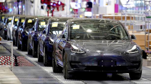 Der er blandt andet tale om Teslas populære modeller: Model 3 og Model Y. Arkivfoto: Aly Song/Reuters/Ritzau Scanpix