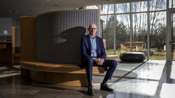 Lars Fruergaard Jørgensen, topchef i Novo Nordisk, har åbnet dørene for vægttabsmedicin til at forebygge hjertekarsygdomme. Det har sendt vægttabsaktier på himmelflugt. Foto: Simon Fals