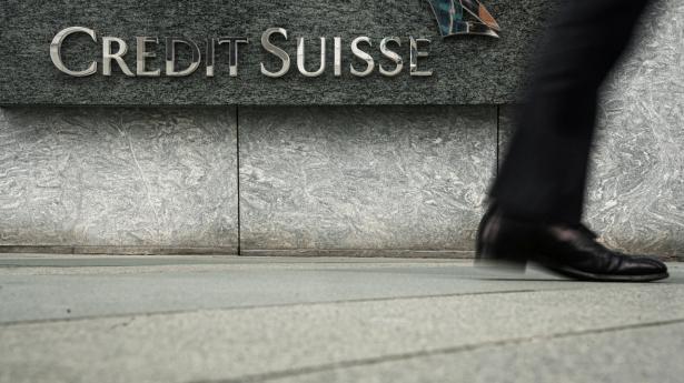 Det blev i weekenden annonceret, at konkurrenten UBS overtager roret ved Credit Suisse. 
Foto: Lam Yik/Reuters/Ritzau Scanpix