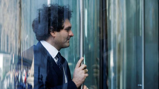 Sam Bankman-Fried stiftede kryptobørsen FTX i 2019. Tre år senere kollapsede selskabet, og nu er stifteren sigtet for milliardsvindel. Arkivfoto: Amanda Perobelli/Reuters/Ritzau Scanpix