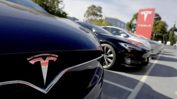 Tesla har kurs mod et dansk rekordår, fastslår den amerikanske bilkæmpe i et nyt regnskab. Foto: Jason Reed/Reuters/Ritzau Scanpix