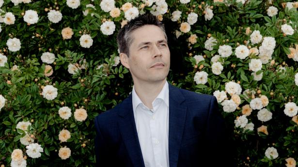 Christian Hilligsøe Heinig advarer mod at afblæse nedturen på boligmarkedet. Boligbyrden er stigende, og budgetterne strammer til hos danskerne. Foto: Brage Borup